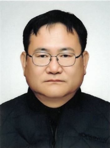  김 재 국 사진
